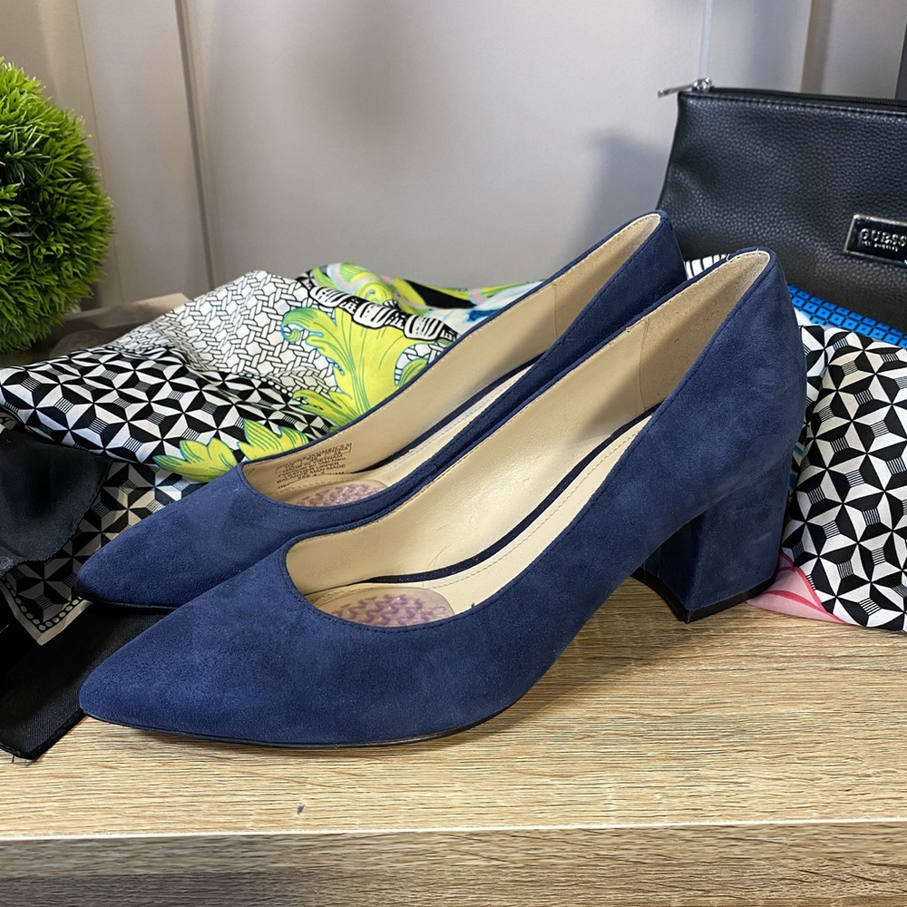 Nine West Navy Blue Suede Pumps